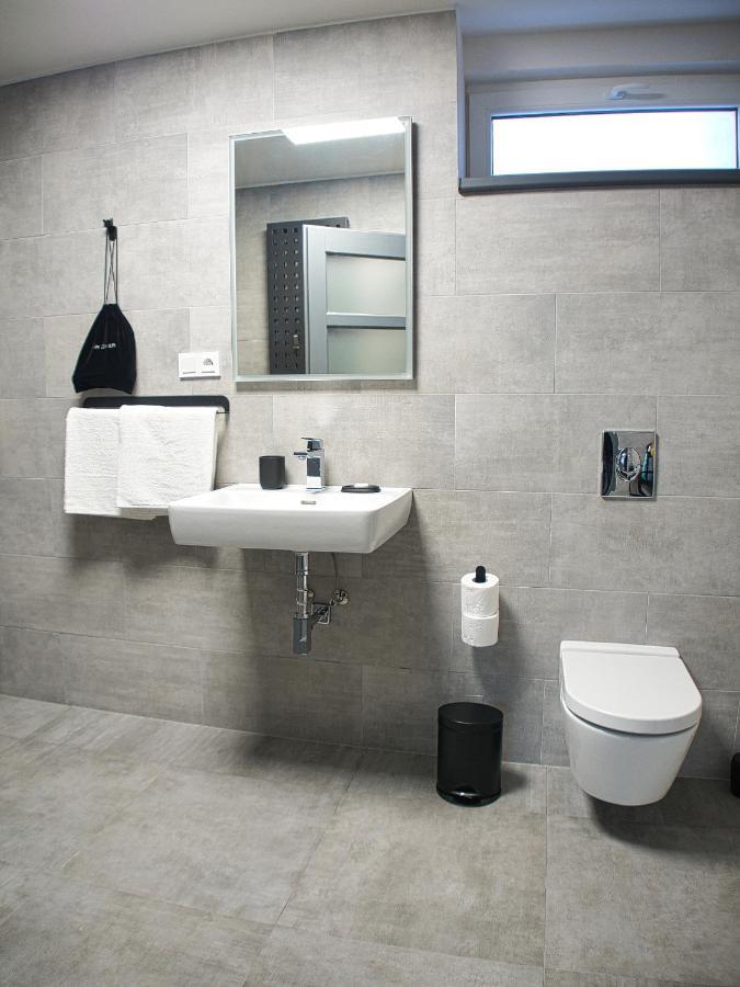 Wellness Gallery Apartments Liberec Exteriör bild
